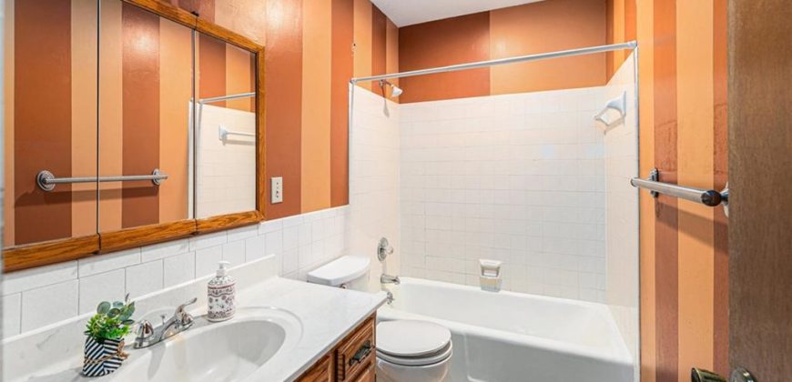 Homes for Sale in Kansas City, MO 64118 | 6534 N Jefferson Street