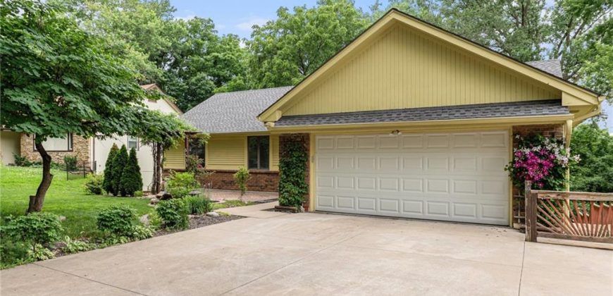 Homes for Sale in Kansas City, MO 64118 | 6534 N Jefferson Street