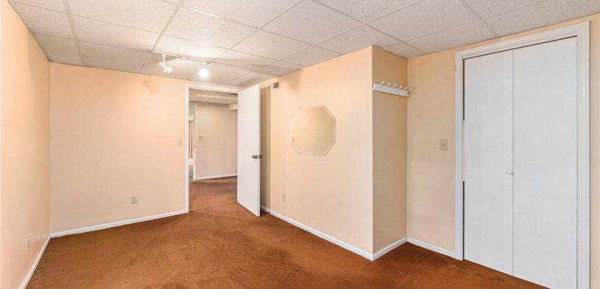 Homes for Sale in Kansas City, MO 64118 | 6534 N Jefferson Street