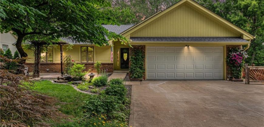 Homes for Sale in Kansas City, MO 64118 | 6534 N Jefferson Street