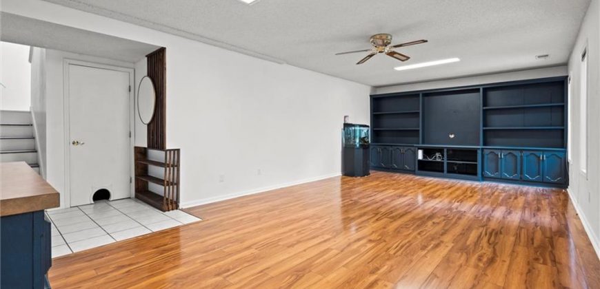 Homes for Sale in Kansas City, MO 64151 | 4402 NW 65th Court