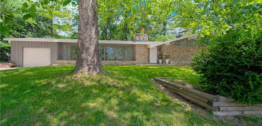 Homes for Sale in Riverside, MO 64150 | 931  Valley Lane