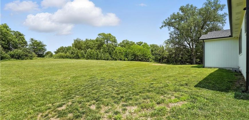 Homes for Sale in Liberty, MO 64068 | 8422 NE 147th Street