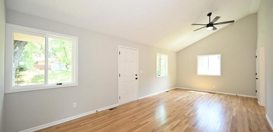 Homes for Sale in Kansas City, MO 64118 | 1103 NE 52nd Place