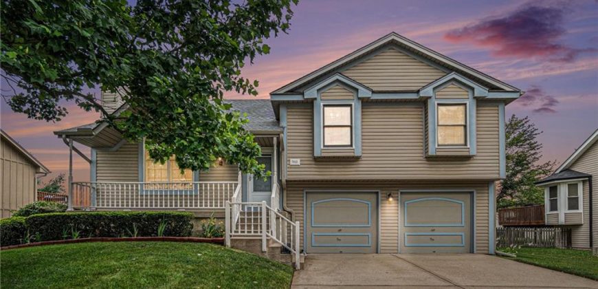 Homes for Sale in Pleasant Valley, MO 64068 | 7012  Willis Drive