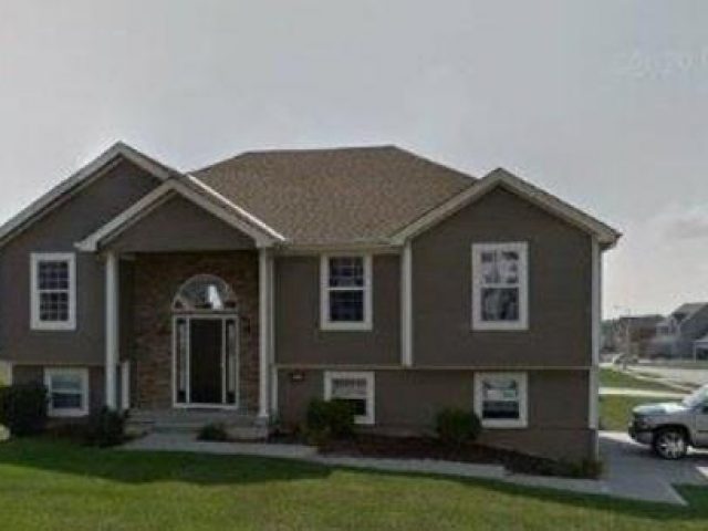 Homes for Sale in Kansas City, MO 64156 | 4707 NE 103rd Terrace