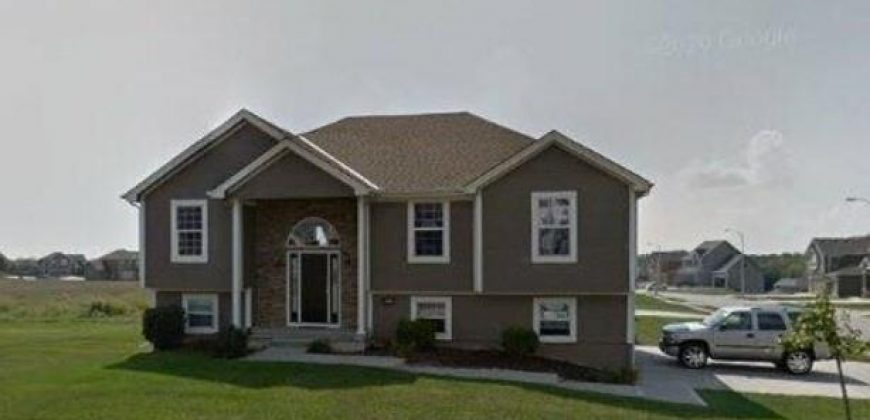 Homes for Sale in Kansas City, MO 64156 | 4707 NE 103rd Terrace