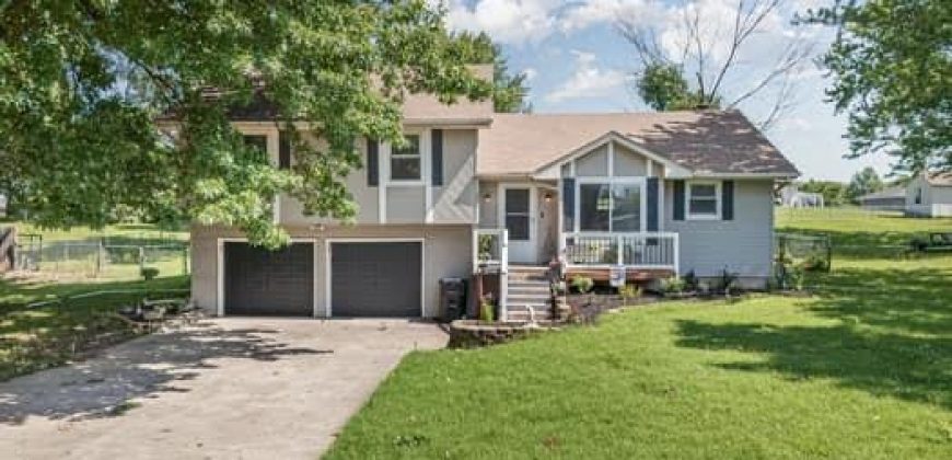 Homes for Sale in Holt, MO 64048 | 650  Walnut Place