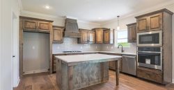 Homes for Sale in Kansas City, MO 64156 | 10318 N Winchester Avenue