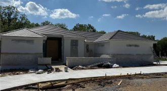 Homes for Sale in Parkville, MO 64152 | 7410 NW Pampas Lane