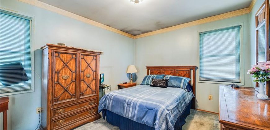 Homes for Sale in Kansas City, MO 64118 | 6504 N Mercier Street