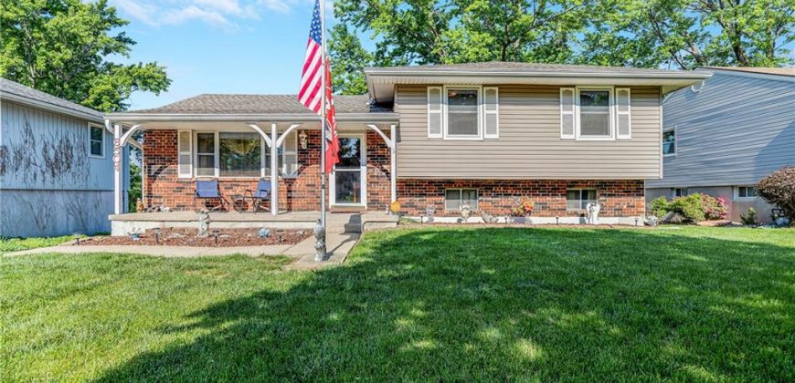 Homes for Sale in Kansas City, MO 64118 | 6504 N Mercier Street