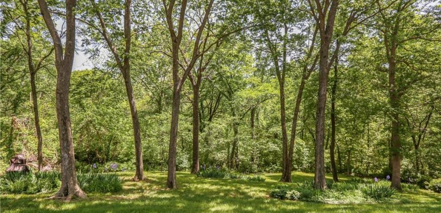 Homes for Sale in Parkville, MO 64152 | 6503 NW Sioux Court