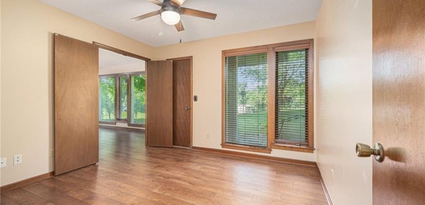 Homes for Sale in Parkville, MO 64152 | 7612 NW Valley Road