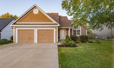 Homes for Sale in Kansas City, MO 64158 | 7503 N LEWIS Avenue