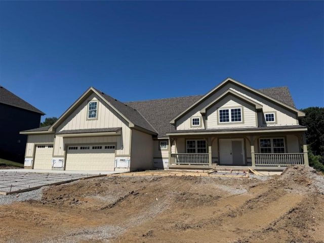 Homes for Sale in Liberty, MO 64068 | 1208  Linden Road