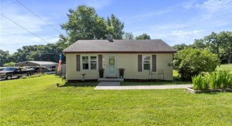 Homes for Sale in Kansas City, MO 64119 | 5525 NE Meadowbrook Road