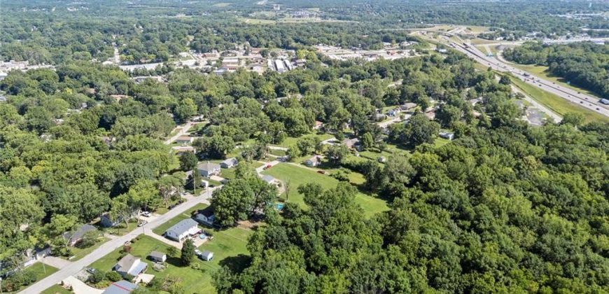Homes for Sale in Kansas City, MO 64119 | 5525 NE Meadowbrook Road