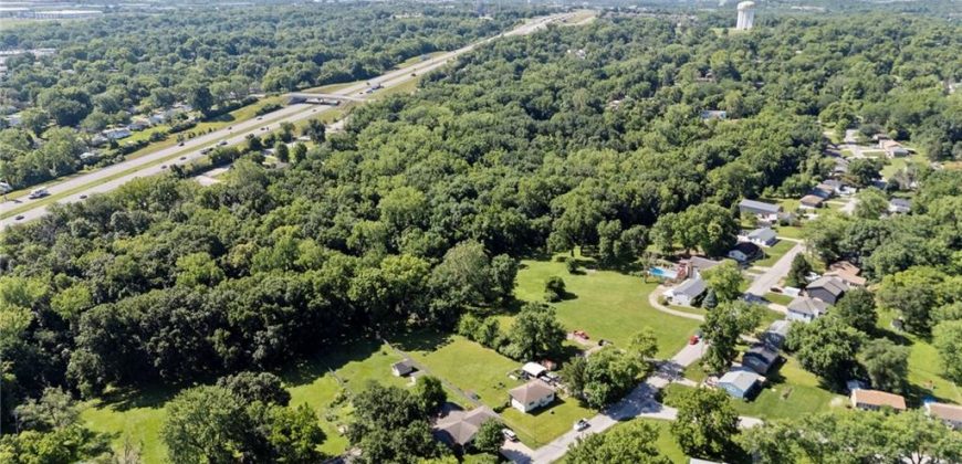 Homes for Sale in Kansas City, MO 64119 | 5525 NE Meadowbrook Road