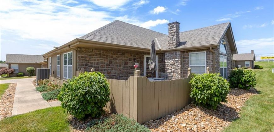 Homes for Sale in Gladstone, MO 64118 | 674 NE 65th Terrace