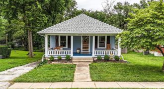 Homes for Sale in Liberty, MO 64068 | 129 N Fairview Avenue