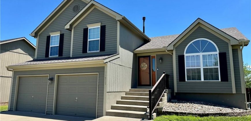 Homes for Sale in Kansas City, MO 64155 | 11217 N Pennsylvania Avenue