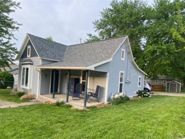 Homes for Sale in Smithville, MO 64089 | 307  Liberty Road