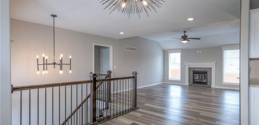 Homes for Sale in Kansas City, MO 64157 | 11830 N MANNING Avenue