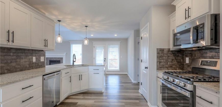 Homes for Sale in Kansas City, MO 64157 | 11830 N MANNING Avenue
