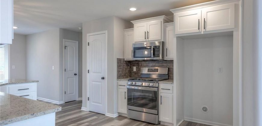 Homes for Sale in Kansas City, MO 64157 | 11830 N MANNING Avenue
