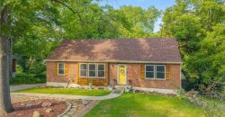 Homes for Sale in Parkville, MO 64152 | 6607  QUAIL RUN Drive