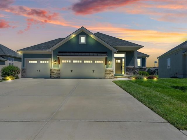 Homes for Sale in Kearney, MO 64060 | 11322  Brome Drive