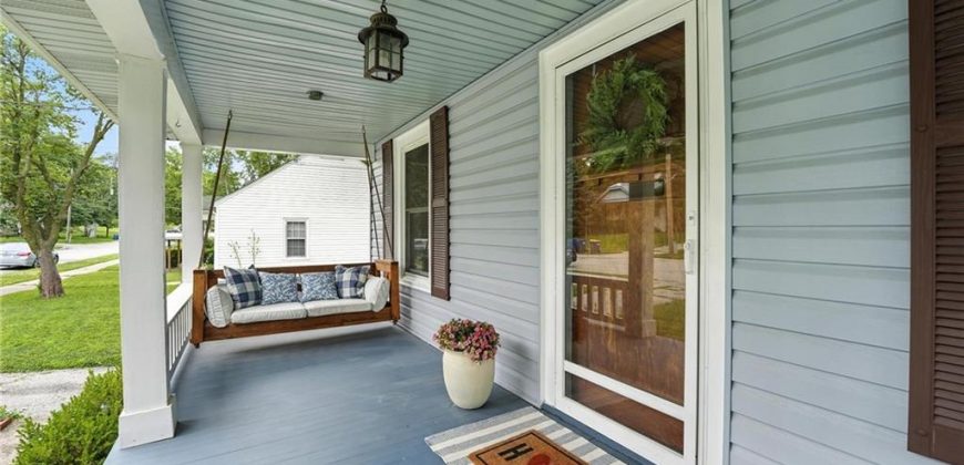 Homes for Sale in Liberty, MO 64068 | 129 N Fairview Avenue