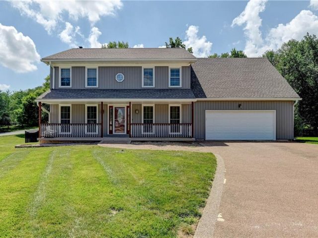 Homes for Sale in Gladstone, MO 64119 | 4175 NE 63rd Terrace