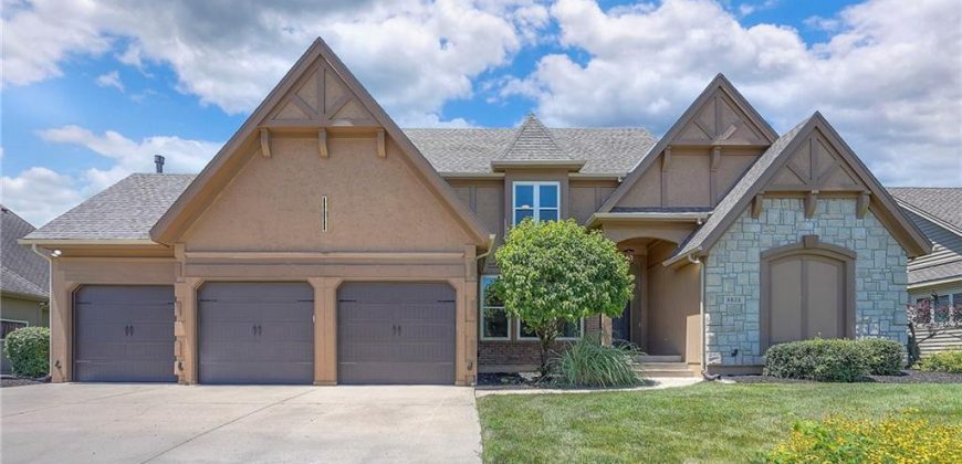 Homes for Sale in Kansas City, MO 64152 | 6826 NW Monticello Court