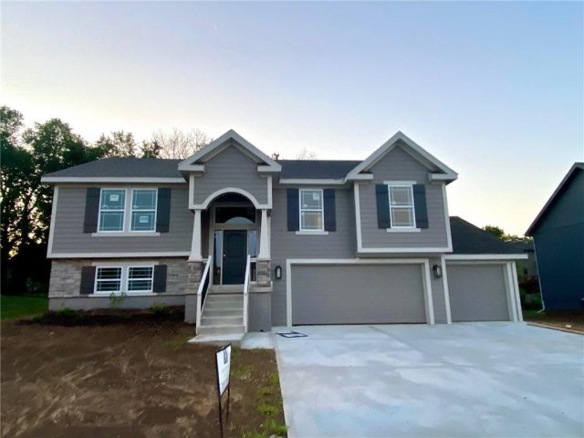 Homes for Sale in Kearney, MO 64060 | 1103  Noah Lane