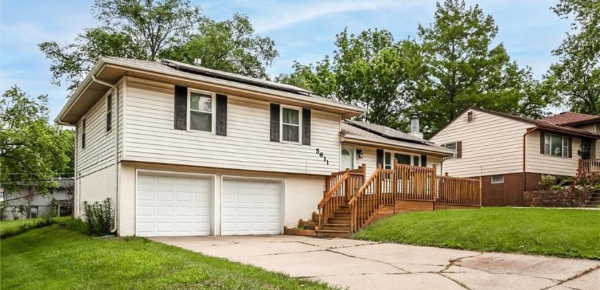Homes for Sale in Kansas City, MO 64119 | 5611 N Manchester Avenue