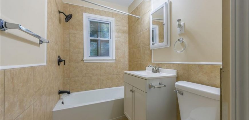 Homes for Sale in Kansas City, MO 64118 | 1519 NE Englewood Road