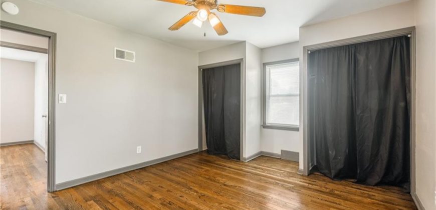 Homes for Sale in Kansas City, MO 64118 | 1519 NE Englewood Road