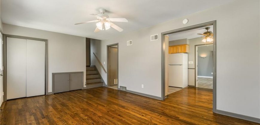 Homes for Sale in Kansas City, MO 64118 | 1519 NE Englewood Road