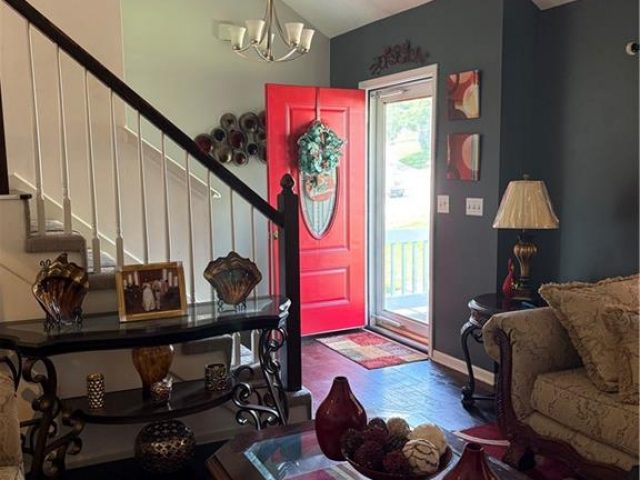 Homes for Sale in Kansas City, MO 64118 | 6932 N Mercier Street