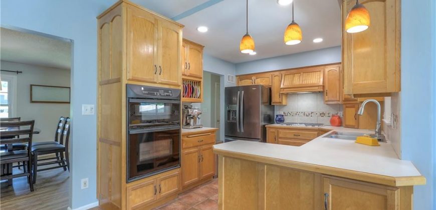Homes for Sale in Kansas City, MO 64151 | 6735 NW Hilldale Drive