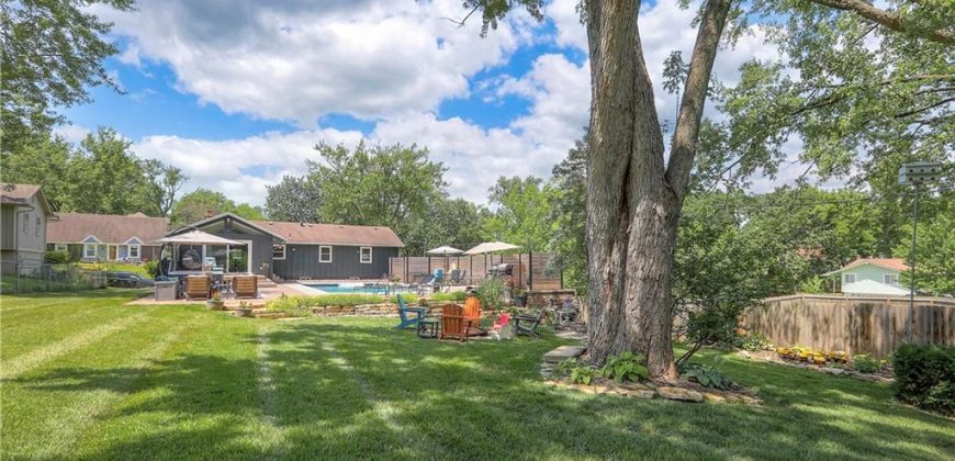 Homes for Sale in Kansas City, MO 64151 | 6735 NW Hilldale Drive