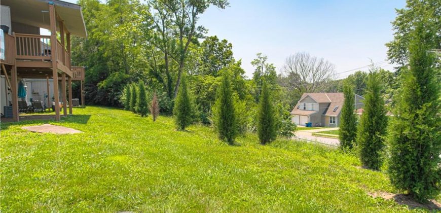Homes for Sale in Liberty, MO 64068 | 623 N Gallatin Street