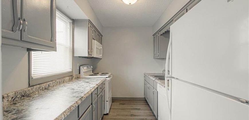 Homes for Sale in Liberty, MO 64068 | 623 N Gallatin Street