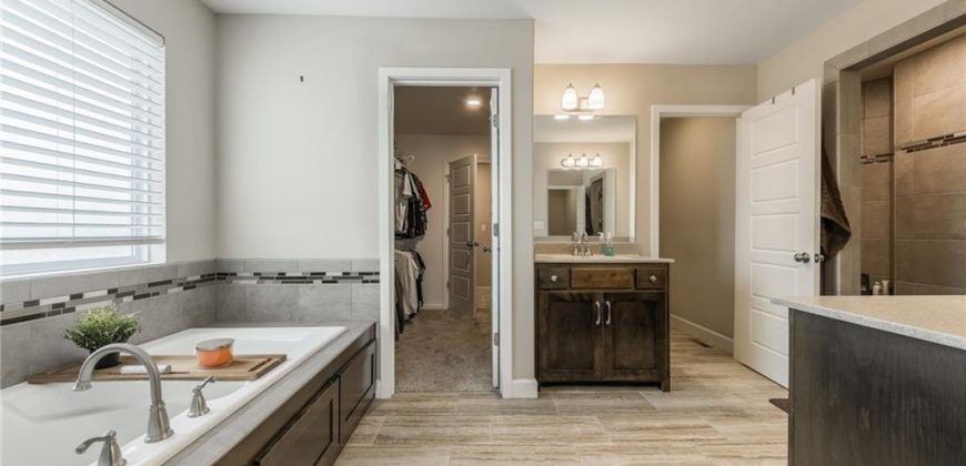 Homes for Sale in Kansas City, MO 64157 | 10500 N Randolph Avenue