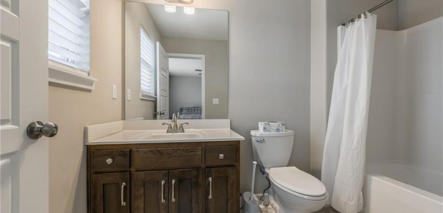 Homes for Sale in Kansas City, MO 64157 | 10500 N Randolph Avenue
