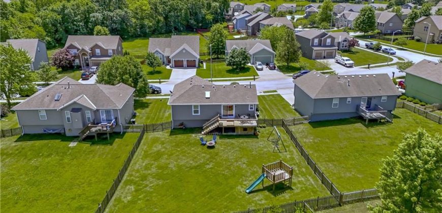 Homes for Sale in Kansas City, MO 64157 | 8308 NE 105th Street