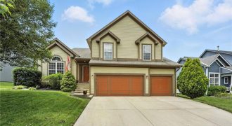 Homes for Sale in Kansas City, MO 64154 | 9018 N Hull Avenue