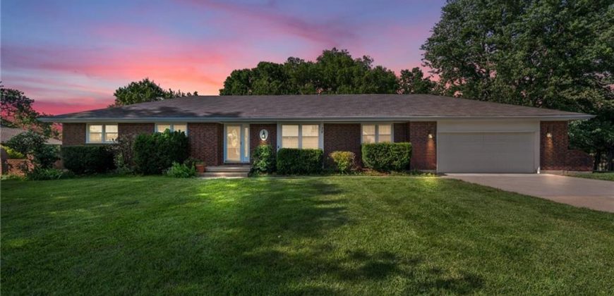Homes for Sale in Platte City, MO 64079 | 38  Hillcrest Drive